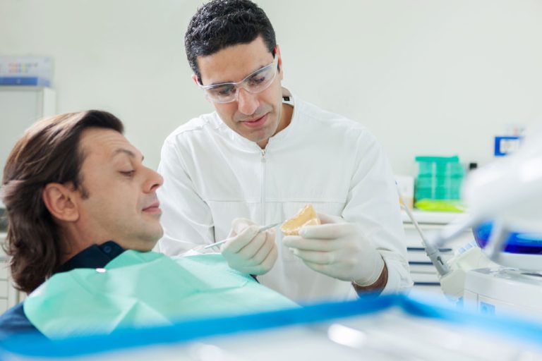 Técnicas y tipos de implantes dentales
